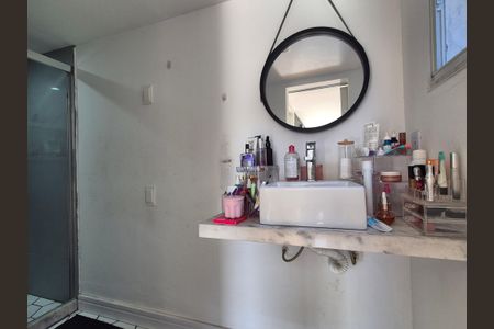 Apartamento à venda com 93m², 2 quartos e 1 vagaBanheiro suite 2