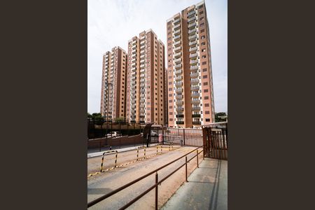 Apartamento para alugar com 53m², 2 quartos e 1 vagaFachada