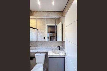 Banheiro de kitnet/studio para alugar com 1 quarto, 31m² em Vila Monumento, São Paulo
