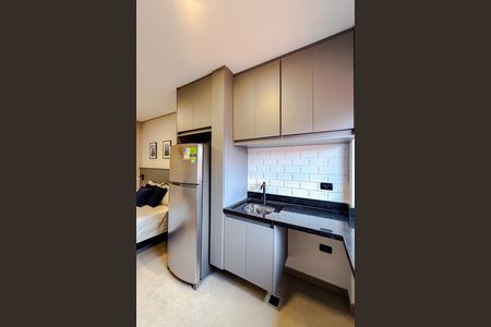 Studio para alugar com 31m², 1 quarto e sem vaga Studio para alugar com 31m², 1 quarto e sem vagaCozinha e Área de Serviço