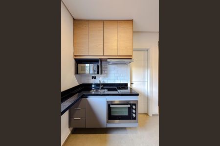 Studio para alugar com 31m², 1 quarto e sem vaga Studio para alugar com 31m², 1 quarto e sem vagaCozinha e Área de Serviço