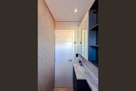 Banheiro de kitnet/studio para alugar com 1 quarto, 32m² em Vila Monumento, São Paulo