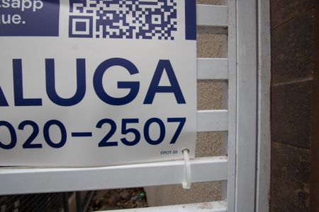 Apartamento para alugar com 44m², 2 quartos e sem vaga Apartamento para alugar com 44m², 2 quartos e sem vagaPlaca