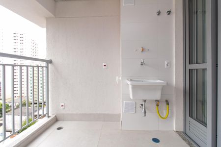 Apartamento à venda com 73m², 2 quartos e 1 vagaÁrea de Serviço