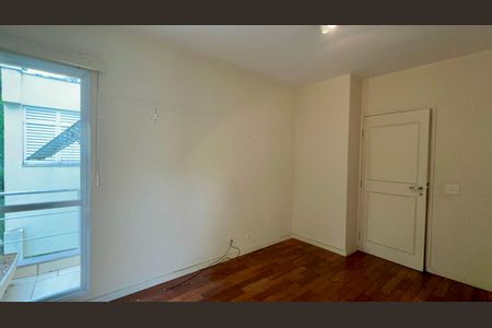 Casa à venda com 360m², 4 quartos e 4 vagasQuarto