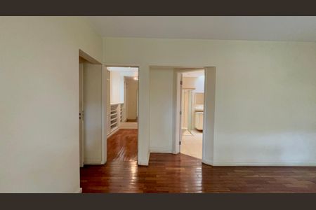 Casa à venda com 360m², 4 quartos e 4 vagasSuíte 1