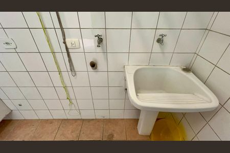 Casa à venda com 360m², 4 quartos e 4 vagasLavanderia