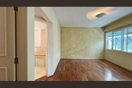 Casa à venda com 360m², 4 quartos e 4 vagasSuíte 1