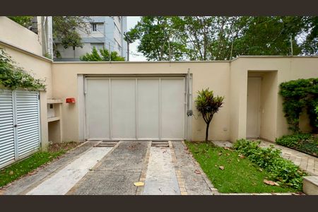 Casa à venda com 360m², 4 quartos e 4 vagasGaragem
