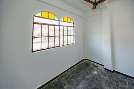 Casa para alugar com 3 quartos, 100m² em Jardim Guanabara, Belo Horizonte