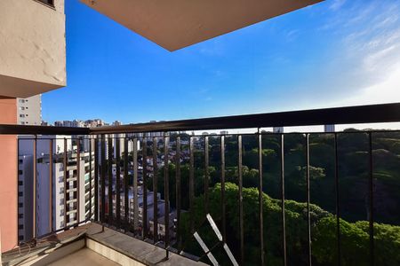 Varanda de apartamento para alugar com 3 quartos, 145m² em Jardim Caboré, São Paulo