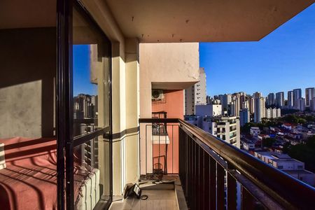 Varanda de apartamento para alugar com 3 quartos, 145m² em Jardim Caboré, São Paulo