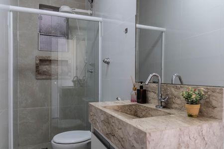 Banheiro da Suíte de apartamento para alugar com 1 quarto, 70m² em Barro Preto, Belo Horizonte