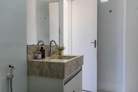 Apartamento para alugar com 70m², 1 quarto e sem vagaBanheiro da Suíte