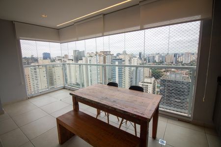 Apartamento à venda com 70m², 2 quartos e 1 vagaVaranda