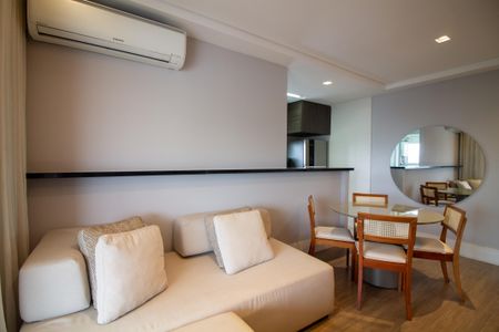 Sala de apartamento à venda com 2 quartos, 70m² em Vila Gertrudes, São Paulo