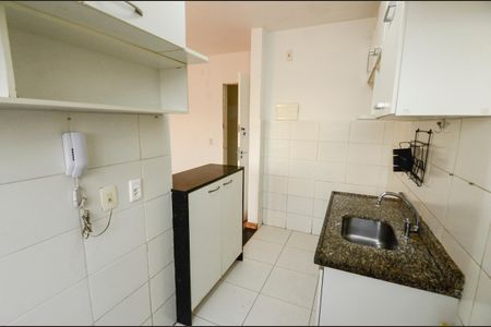 Apartamento à venda com 47m², 2 quartos e sem vaga Apartamento à venda com 47m², 2 quartos e sem vagaCozinha