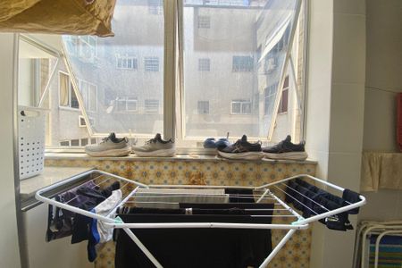 Apartamento à venda com 80m², 2 quartos e 2 vagasÁrea de Serviço