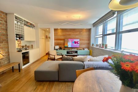 Sala  de apartamento à venda com 2 quartos, 80m² em Ipanema, Rio de Janeiro