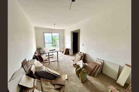 Apartamento à venda com 62m², 2 quartos e 2 vagasSala