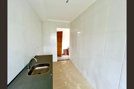Apartamento à venda com 62m², 2 quartos e 2 vagasCozinha