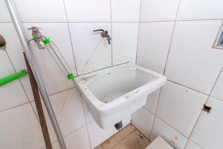 Casa para alugar com 48m², 1 quarto e sem vagaÁrea de Serviço