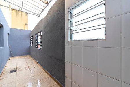Casa para alugar com 48m², 1 quarto e sem vagaÁrea de Serviço