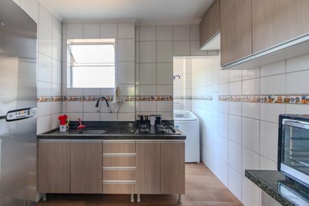 Apartamento à venda com 48m², 2 quartos e 1 vagaCozinha e Área de Serviço