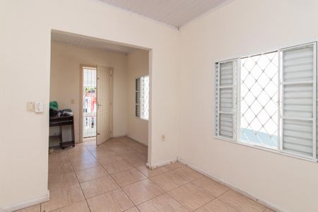 Sala de casa para alugar com 3 quartos, 107m² em Espírito Santo, Porto Alegre