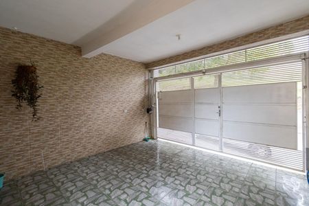 Casa para alugar com 300m², 3 quartos e 1 vaga Casa para alugar com 300m², 3 quartos e 1 vagaGaragem