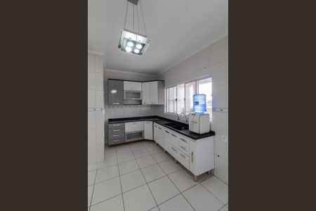 Casa para alugar com 300m², 3 quartos e 1 vaga Casa para alugar com 300m², 3 quartos e 1 vagaCozinha