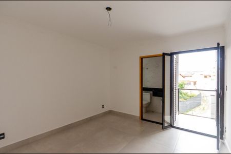 Casa à venda com 132m², 3 quartos e 2 vagas Casa à venda com 132m², 3 quartos e 2 vagasSuíte