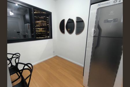 Studio para alugar com 27m², 1 quarto e sem vaga Studio para alugar com 27m², 1 quarto e sem vagaSala/Cozinha