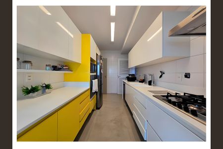 Apartamento para alugar com 3 quartos, 138m² em Brooklin, São Paulo