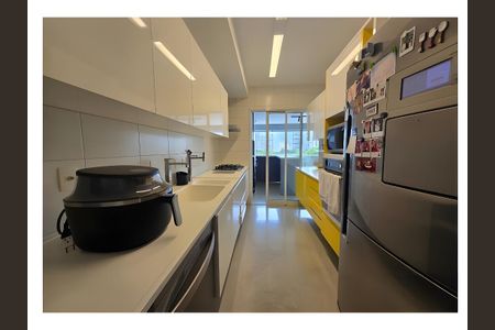 Apartamento para alugar com 3 quartos, 138m² em Brooklin, São Paulo