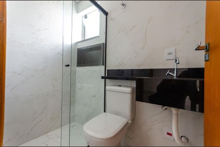 Casa à venda com 132m², 3 quartos e 3 vagasSuíte -Banheiro