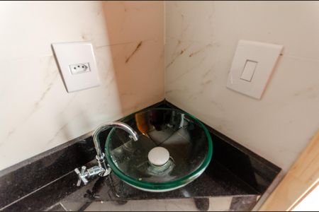 Casa à venda com 132m², 3 quartos e 3 vagasBanheiro