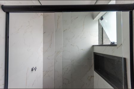 Casa à venda com 132m², 3 quartos e 3 vagas Casa à venda com 132m², 3 quartos e 3 vagasSuíte - Banheiro