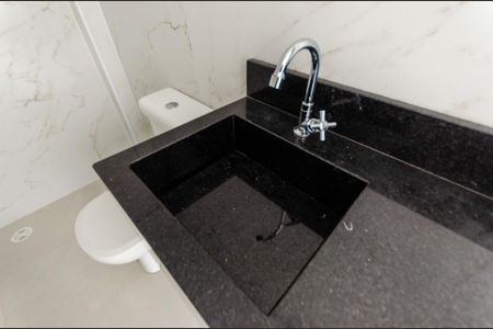 Casa à venda com 132m², 3 quartos e 3 vagas Casa à venda com 132m², 3 quartos e 3 vagasLavabo 1