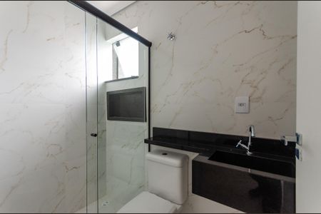 Casa à venda com 132m², 3 quartos e 3 vagas Casa à venda com 132m², 3 quartos e 3 vagasSuíte - Banheiro