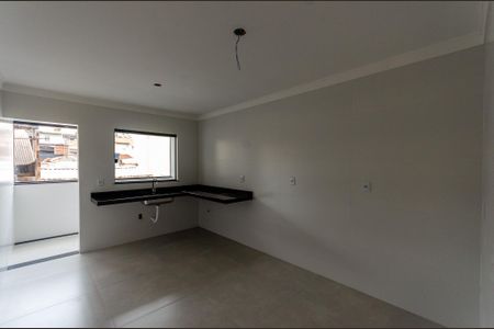 Casa à venda com 132m², 3 quartos e 3 vagas Casa à venda com 132m², 3 quartos e 3 vagasCozinha