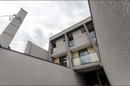 Casa à venda com 132m², 3 quartos e 3 vagas Casa à venda com 132m², 3 quartos e 3 vagasÁrea externa