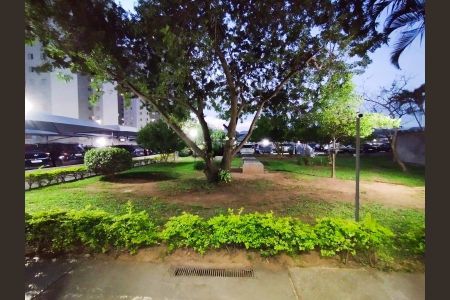 Apartamento à venda com 65m², 3 quartos e 1 vagaFoto 02