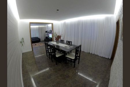 Foto 31 de casa à venda com 4 quartos, 375m² em Umuarama, Osasco