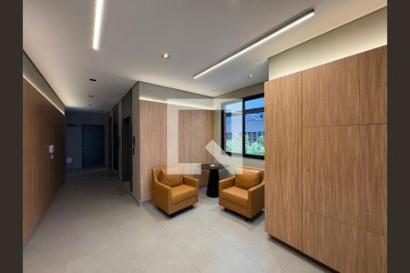 Apartamento para alugar com 65m², 2 quartos e 2 vagas Apartamento para alugar com 65m², 2 quartos e 2 vagasHall