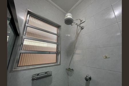 Casa à venda com 218m², 4 quartos e 2 vagas Casa à venda com 218m², 4 quartos e 2 vagasBanheiro 1