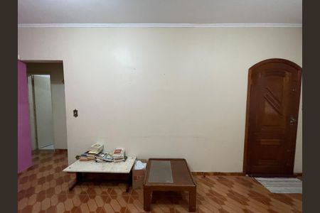 Casa à venda com 218m², 4 quartos e 2 vagas Casa à venda com 218m², 4 quartos e 2 vagasSala1