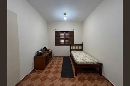 Casa à venda com 218m², 4 quartos e 2 vagas Casa à venda com 218m², 4 quartos e 2 vagasQuarto 1