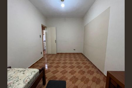Casa à venda com 218m², 4 quartos e 2 vagas Casa à venda com 218m², 4 quartos e 2 vagasQuarto 1