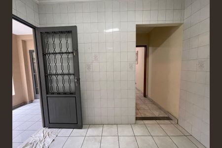 Casa à venda com 218m², 4 quartos e 2 vagas Casa à venda com 218m², 4 quartos e 2 vagasCozinha 2